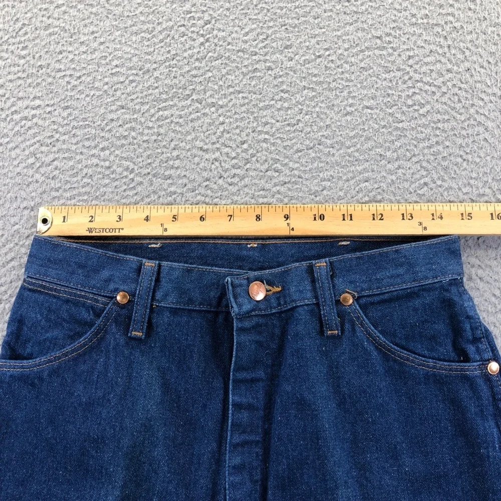 Vintage Wrangler Jeans Womens 12 (Fits 29x36) 90s Cowboy Cut Blue Denim USA MADE - Picture 8 of 13